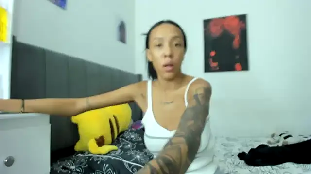 Laizasamantha2 online show from January 14, 12:33 am