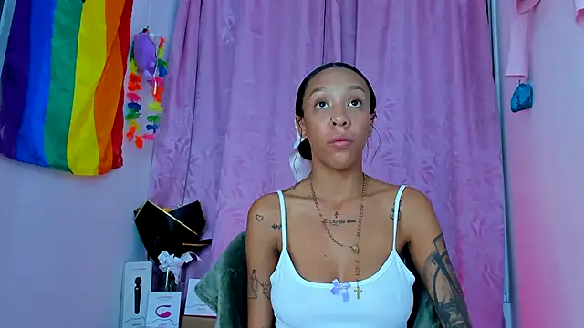 Laizasamantha2 online show from March 22, 6:22 am