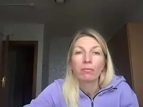 Your Dayana online show from December 9, 9:49 am