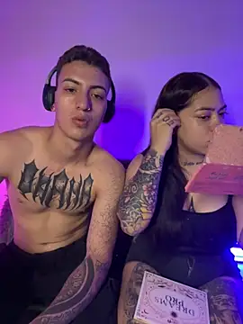 aliensexy online show from December 13, 1:59 am