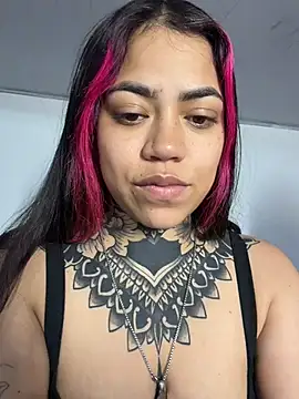 aliensexy online show from June 16, 11:18 pm