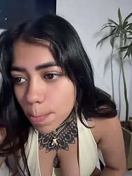 aliensexy online show from August 1, 6:18 pm
