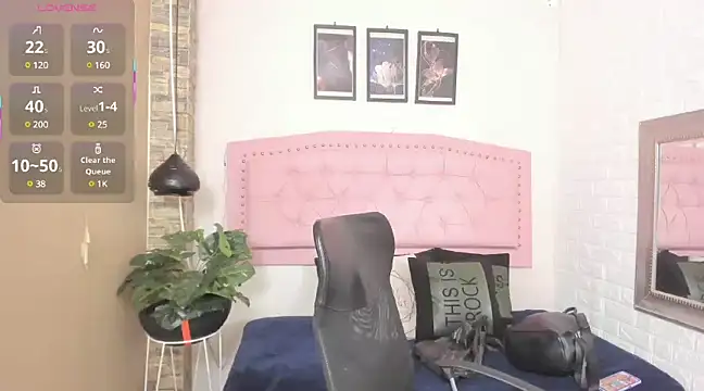 diosagolden online show from March 11, 9:04 pm