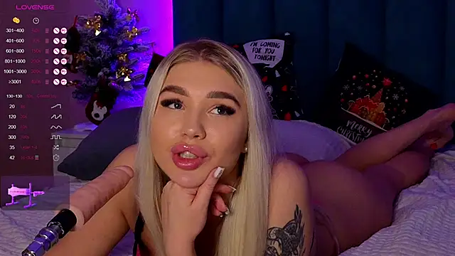 DreamPussyy online show from December 28, 7:11 am