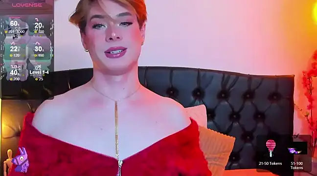 Snapshot of mike_blossom chatting on January 15, 2:13 pm mike blossom online show from January 15, 2:13 pm