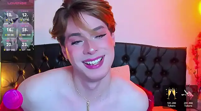 Snapshot of mike_blossom chatting on January 15, 5:15 pm mike blossom online show from January 15, 5:15 pm