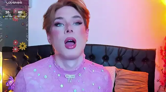 Snapshot of mike_blossom chatting on January 23, 2:50 pm mike blossom online show from January 23, 2:50 pm