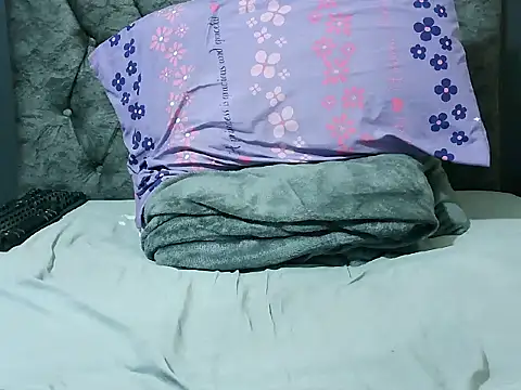 horny tasha online show from February 18, 6:15 pm