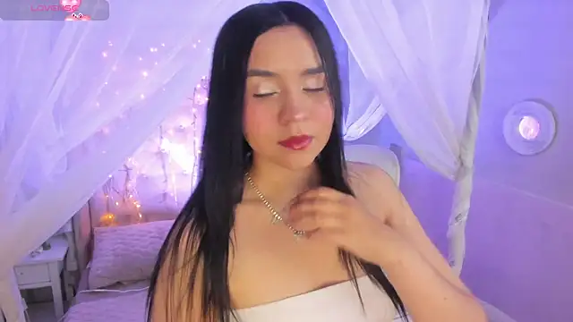 Snapshot of Hanna__Becker_ chatting on March 5, 3:29 am Hanna Becker online show from March 5, 3:29 am