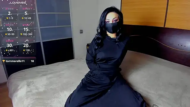 habibi moon online show from January 26, 12:11 pm