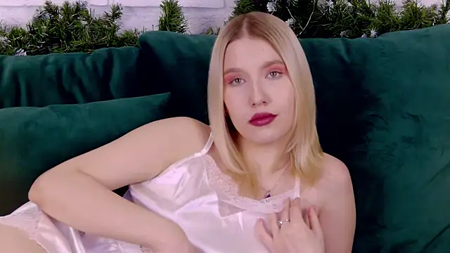 LiliLinn online show from January 15, 7:26 am
