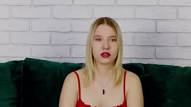 LiliLinn online show from January 20, 4:21 am
