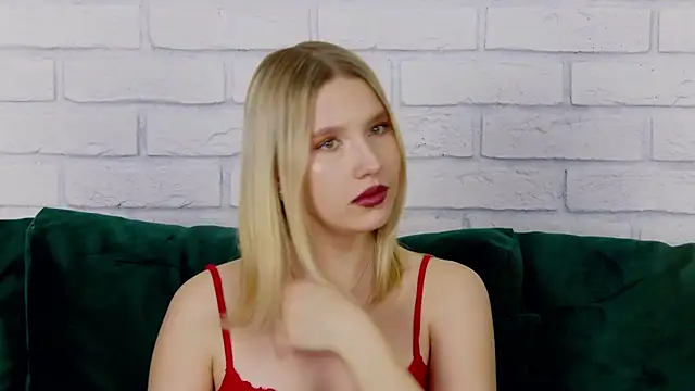 LiliLinn online show from January 20, 10:29 am