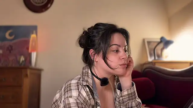 OohBunny online show from June 25, 8:13 pm