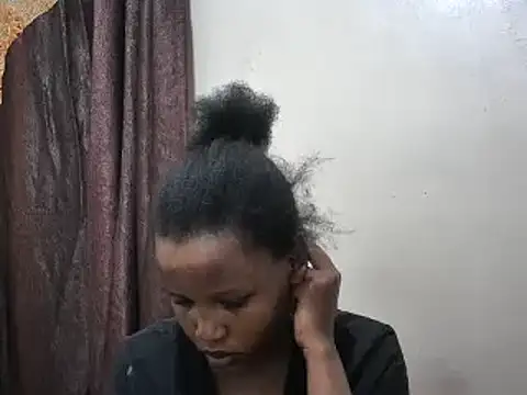 Snapshot of afrikaqueen chatting on January 25, 3:30 pm afrikaqueen online show from January 25, 3:30 pm