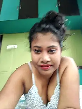 Snapshot of sexy_roma chatting on April 4, 8:12 am sexy roma online show from April 4, 8:12 am