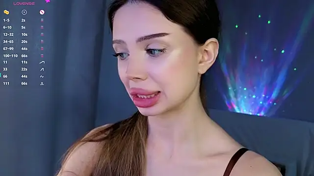 Jessie Johns online show from May 6, 5:40 pm