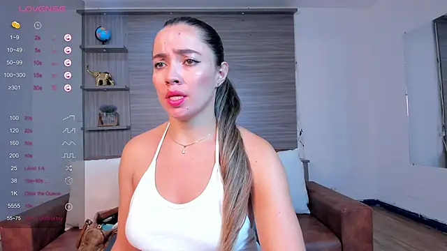 Alessia Taylorr online show from January 20, 12:07 pm