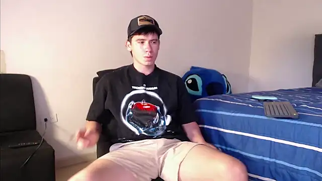 Snapshot of harry_greg21 chatting on October 20, 7:36 pm harry greg21 online show from October 20, 7:36 pm