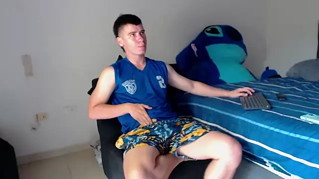 Snapshot of harry_greg21 chatting on November 4, 1:21 pm harry greg21 online show from November 4, 1:21 pm