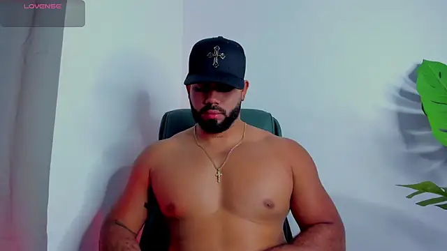noah crux online show from June 16, 8:33 pm