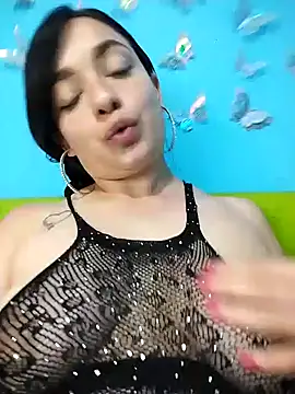 evelyn prince1 online show from September 13, 1:33 pm