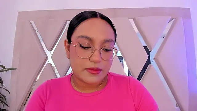 ellamontoya online show from March 26, 12:22 pm