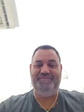 Snapshot of your_man85 chatting on December 16, 7:46 am your man85 online show from December 16, 7:46 am