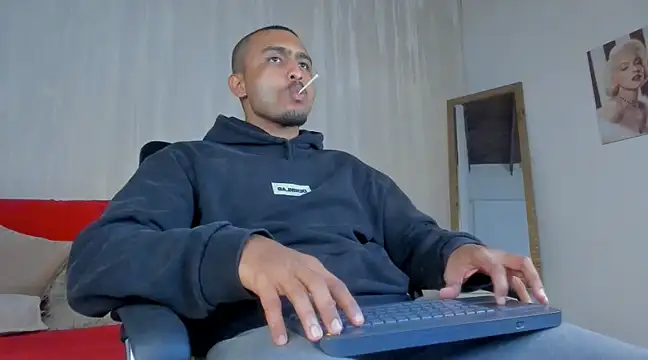 Snapshot of Mateo_Reales chatting on February 6, 4:31 am Mateo Reales online show from February 6, 4:31 am