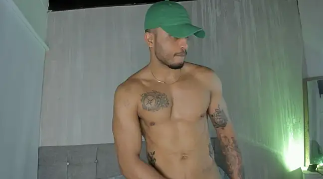 Snapshot of Mateo_Reales chatting on March 19, 3:30 am Mateo Reales online show from March 19, 3:30 am