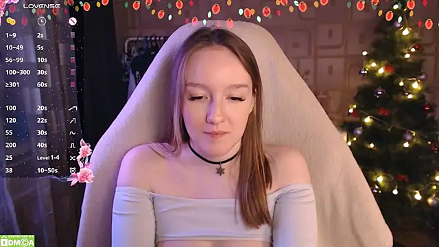 MoonlishSiren online show from December 27, 9:43 pm