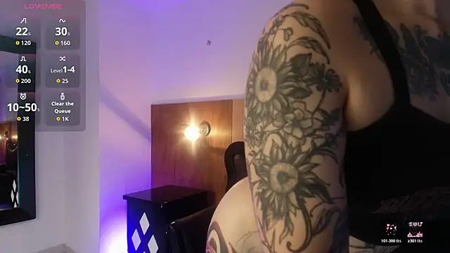 ValenGray online show from March 12, 11:27 am