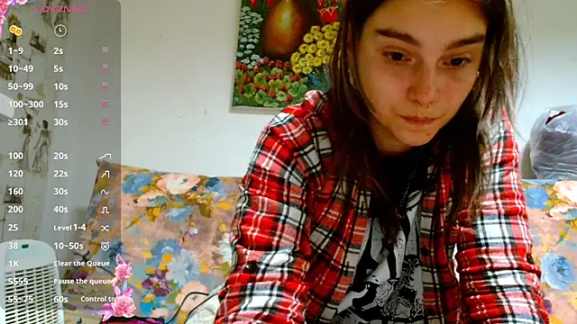 Snapshot of Sophie_Bell chatting on January 9, 6:26 pm Sophie Bell online show from January 9, 6:26 pm