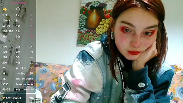 Snapshot of Sophie_Bell chatting on February 9, 7:09 pm Sophie Bell online show from February 9, 7:09 pm