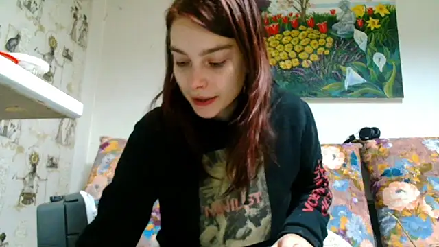 Snapshot of Sophie_Bell chatting on February 26, 6:00 pm Sophie Bell online show from February 26, 6:00 pm