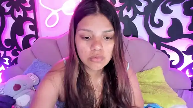 Snapshot of your_little_naughty1 chatting on January 2, 4:52 am your little naughty1 online show from January 2, 4:52 am