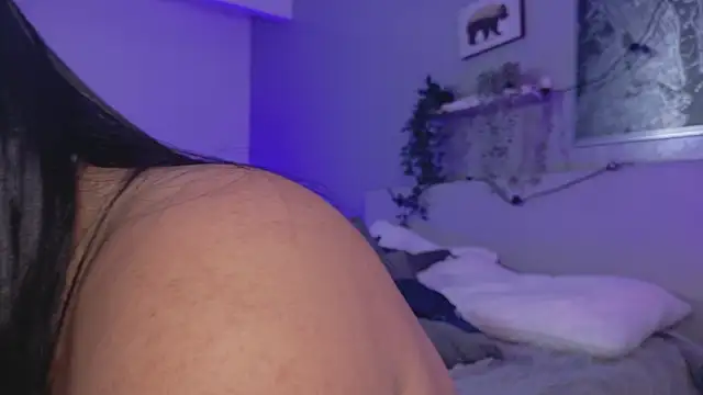 KendalMilleer online show from November 24, 10:37 am