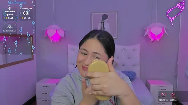 Lisa7 7 online show from January 6, 6:33 pm