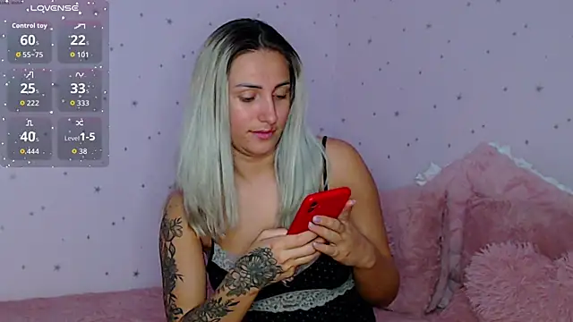 DeeaFUN25 online show from November 28, 3:58 pm