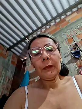 Mia-funny20 online show from June 15, 8:00 pm