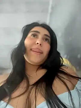 emma  cute   online show from March 15, 11:27 am