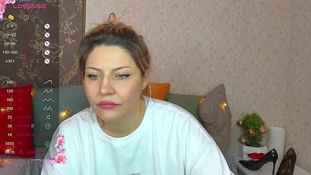 Snapshot of fucking_punishment chatting on December 15, 3:13 am fucking punishment online show from December 15, 3:13 am