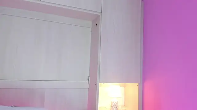 valerymeyerr online show from February 11, 10:15 am