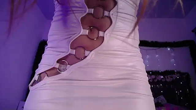 alejandrafitt online show from December 27, 12:07 am