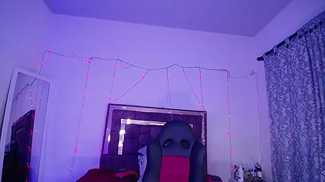 alejandrafitt online show from January 17, 3:11 am