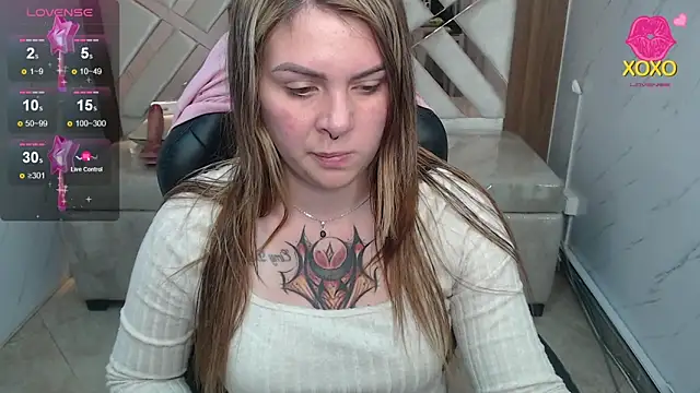 Paula b  online show from April 25, 1:03 pm