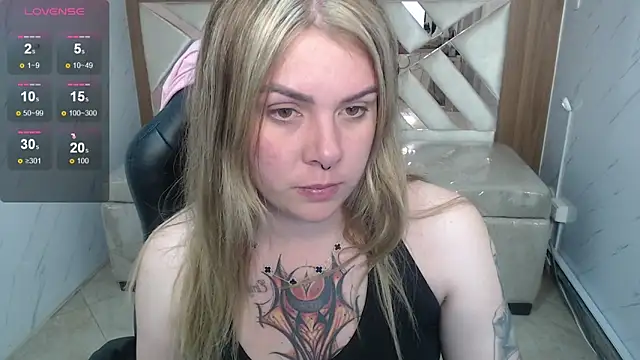 Paula b  online show from May 11, 12:44 pm