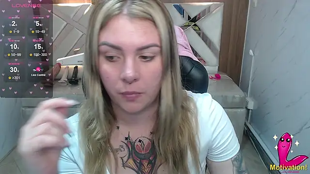 Paula b  online show from May 14, 12:56 pm