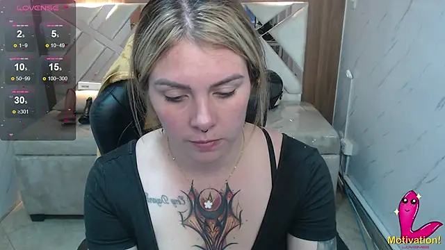 Paula b  online show from June 3, 1:03 pm