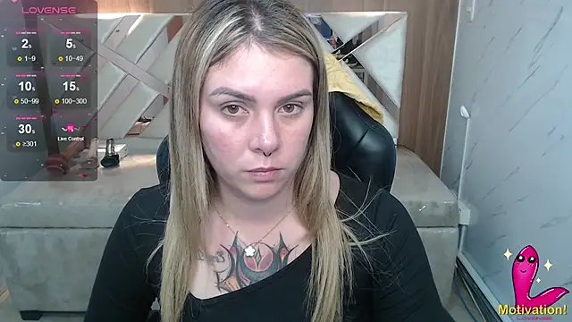 Paula b  online show from June 19, 12:53 pm